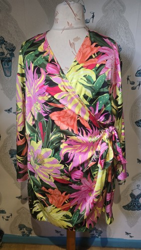 Pretty pink green - pink, yellow