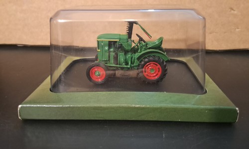Hatchette tractors 1 43 - hatchette,