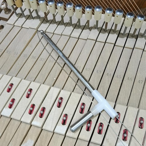 Piano string guide stringing - guide,
