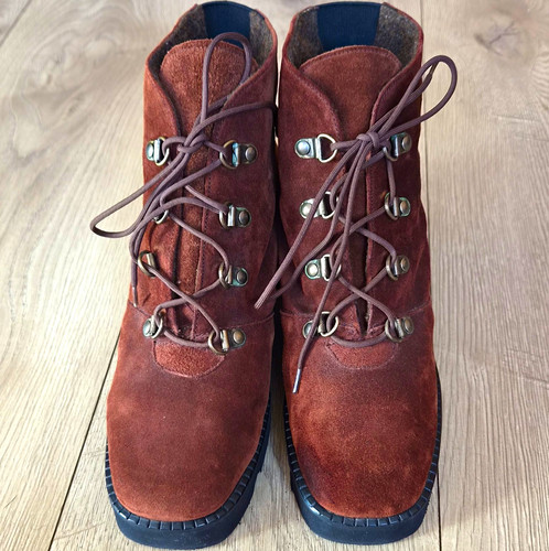 Chelsea cobbler brown suede - chelsea,