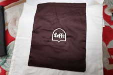LEFFE BEER WAITERS/WAITRESS