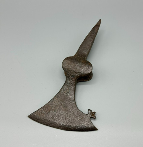 Archaeological find combat - find,,