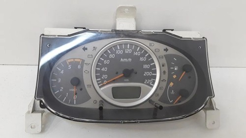 Nissan almera tino - nissan, v10