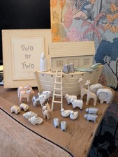 Beautiful Wooden East Of India Noah’s Ark Set