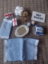 Dolls House 1/12 th Scale Bathroom Accessories Towel Mirror T/Roll Bath Mat Pots