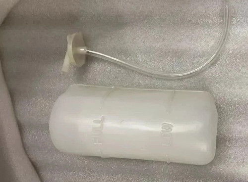 Water reservoir tank with - water, cap