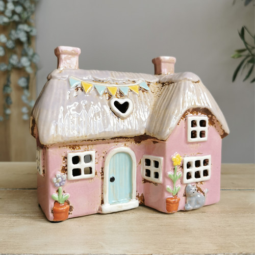 Double thatched cottage house - double,