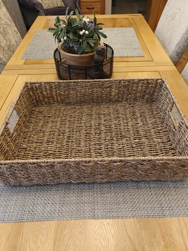 Large rectangle seagrass - ,