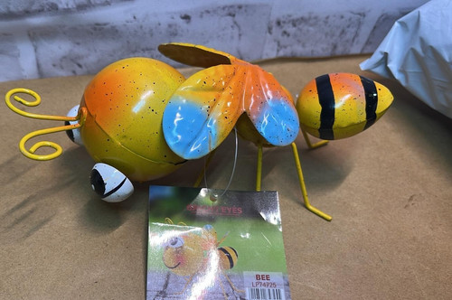 Eyes bee bright - eyes, by