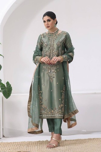 Indian wedding dress pakistani - indian,