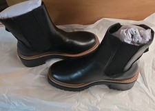 Women's Black Chunky Chelsea