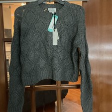 Pink Rose Crop Grey Sweater