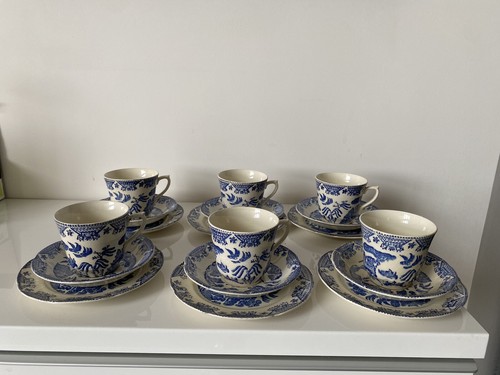 Broadhurst blue white willow - blue,