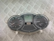 PIAGGIO MP3 250 ie CLOCKS