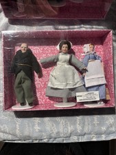 Dolls house set of 3 - ,