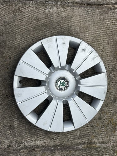 Skoda fabia wheel trim - 14", x