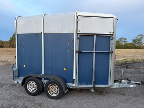 2002 ifor williams - 505, horse