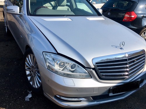 Mercedes class w221 - s,