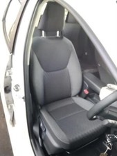 FRONT SEAT TOYOTA YARIS MK4