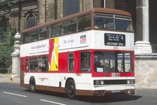 Bus Photo - London Suburban Bus 533 KYN307X Leyland Titan Liverbus on 4