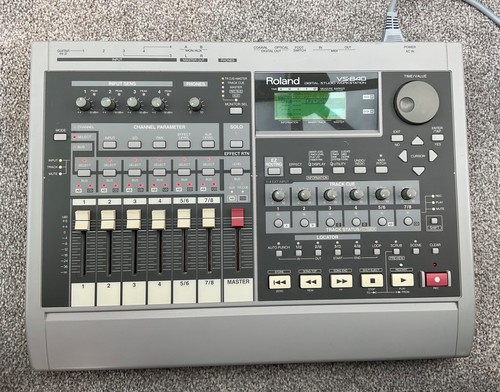 Roland 840 digital studio - digital,