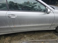 MERCEDES W209 CLK CLASS OS DRIVER DOOR 775 IRIDIUM SILVER A 209 720 02 05