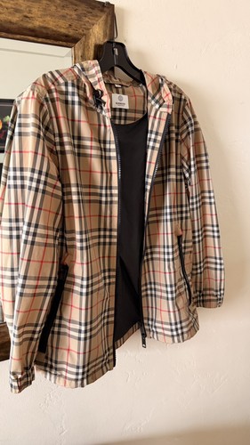 100 authentic burberry - 100%,