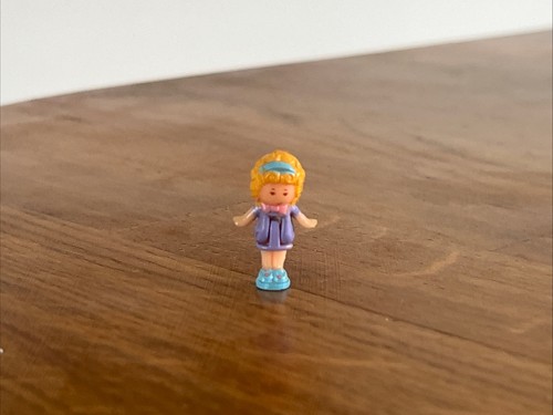 Polly pocket figure bluebird - polly,