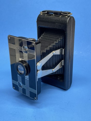 Vintage 1930s kodak jiffy - vintage,