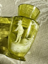 Mary Gregory Glass Small Bud