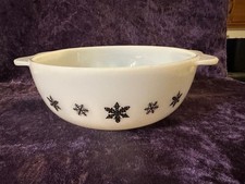 Vintage Crown Pyrex Gaiety