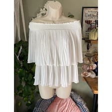 Zara size S white pleated