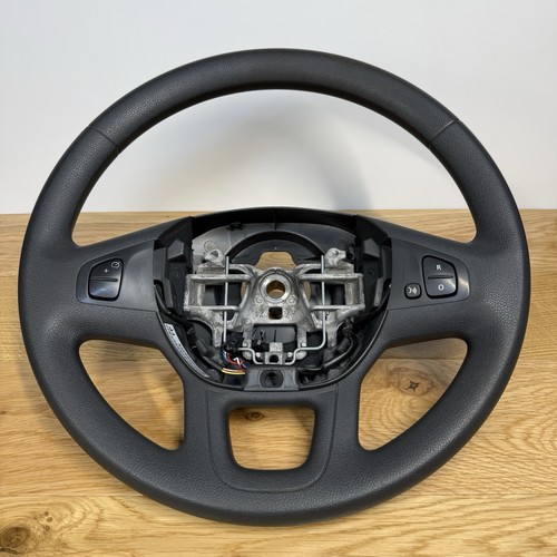 Vauxhall vivaro renault trafic - vivaro,