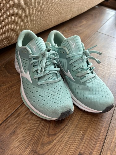 Mizuno wave rider - mizuno,