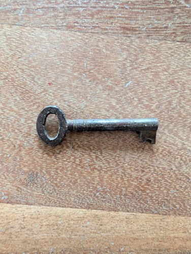Vintage skeleton key antique - vintage,