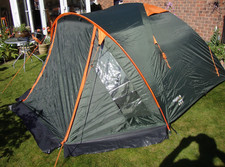 Regatta 4 Person Tent - Green.