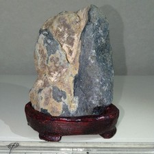 Suiseki Viewing Natural Stone