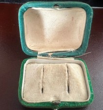 Antique Green Velvet Fabric Earring Box Case Casket 1920