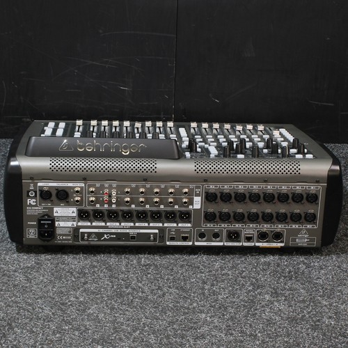 Behringer x32 compact - x32, digital