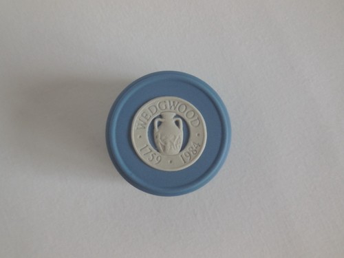 Wedgwood blue jasperware - wedgwood,