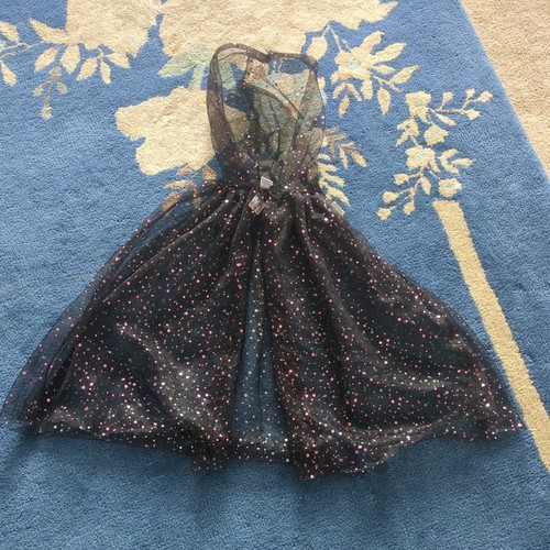 Black net cape with - with, pink