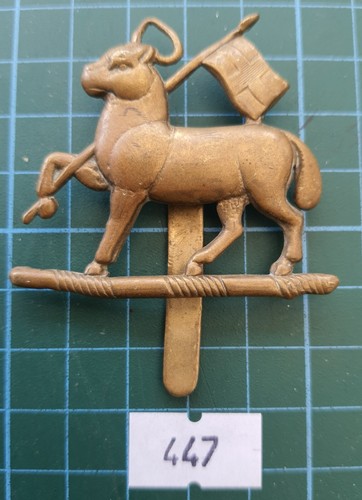 Original cap badge - original, 447)
