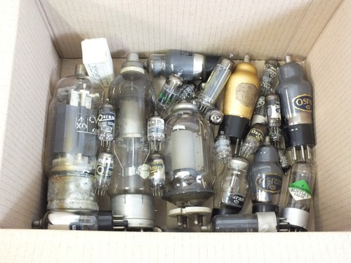 Job lot radio valves - of,