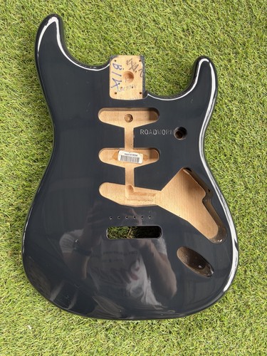 Fender road worn stratocaster - fender,