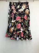 Ladies M&S Gypsy Skirt Size 8-10 Black Red Green Floral Boho 29” W Stretch New