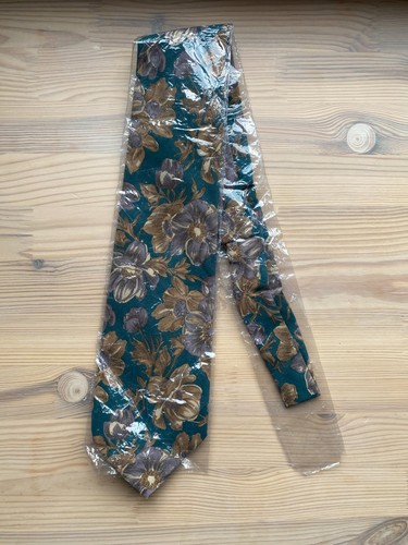 Vintage charleston tie rack - vintage,
