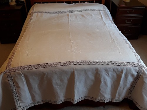 Antique linen lace - antique,