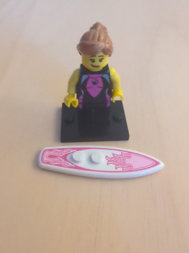 Lego minifigure surfer girl - surfer,