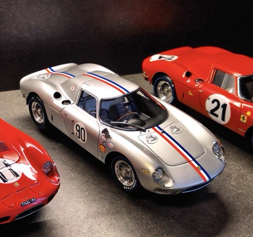 Cmc ferrari 250lm - 1/18,