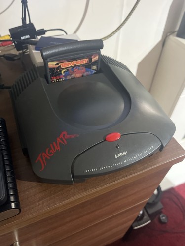 Atari jaguar with games - with, 11